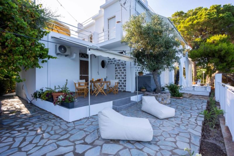 NIKOS-AIRBNB-43