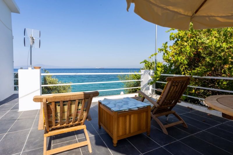 NIKOS-AIRBNB-65