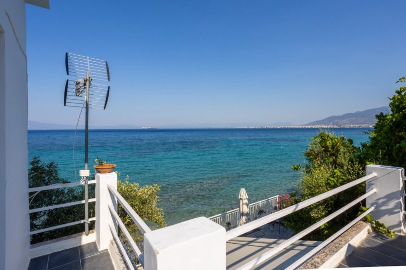 NIKOS-AIRBNB-66